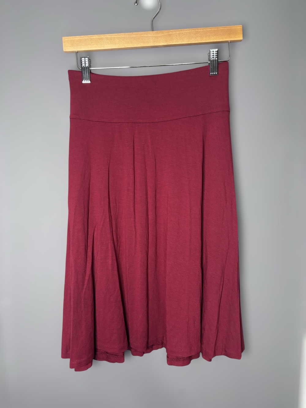 New York & Company Wine Red Flare Skirt XL